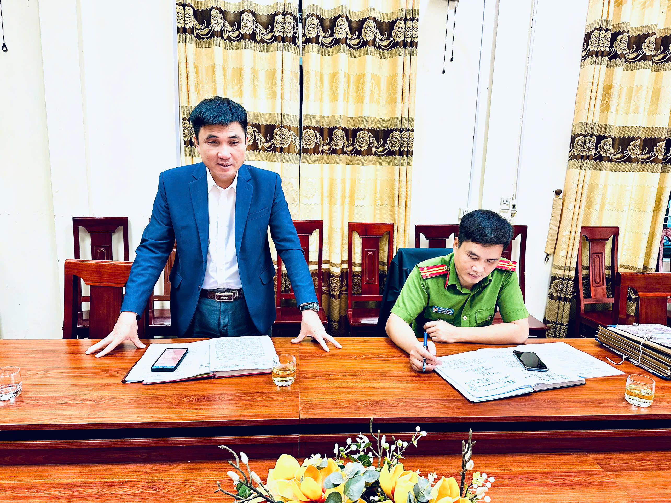 VKSND khu vực 5 hoàn thành kiểm sát trực tiếp  việc thực hiện kiến nghị năm 2025 tại UBND xã Sơn Tây