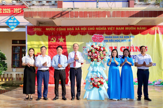 Xã  Sơn Tây: 2.683 học sinh phấn khởi bước vào năm học mới 