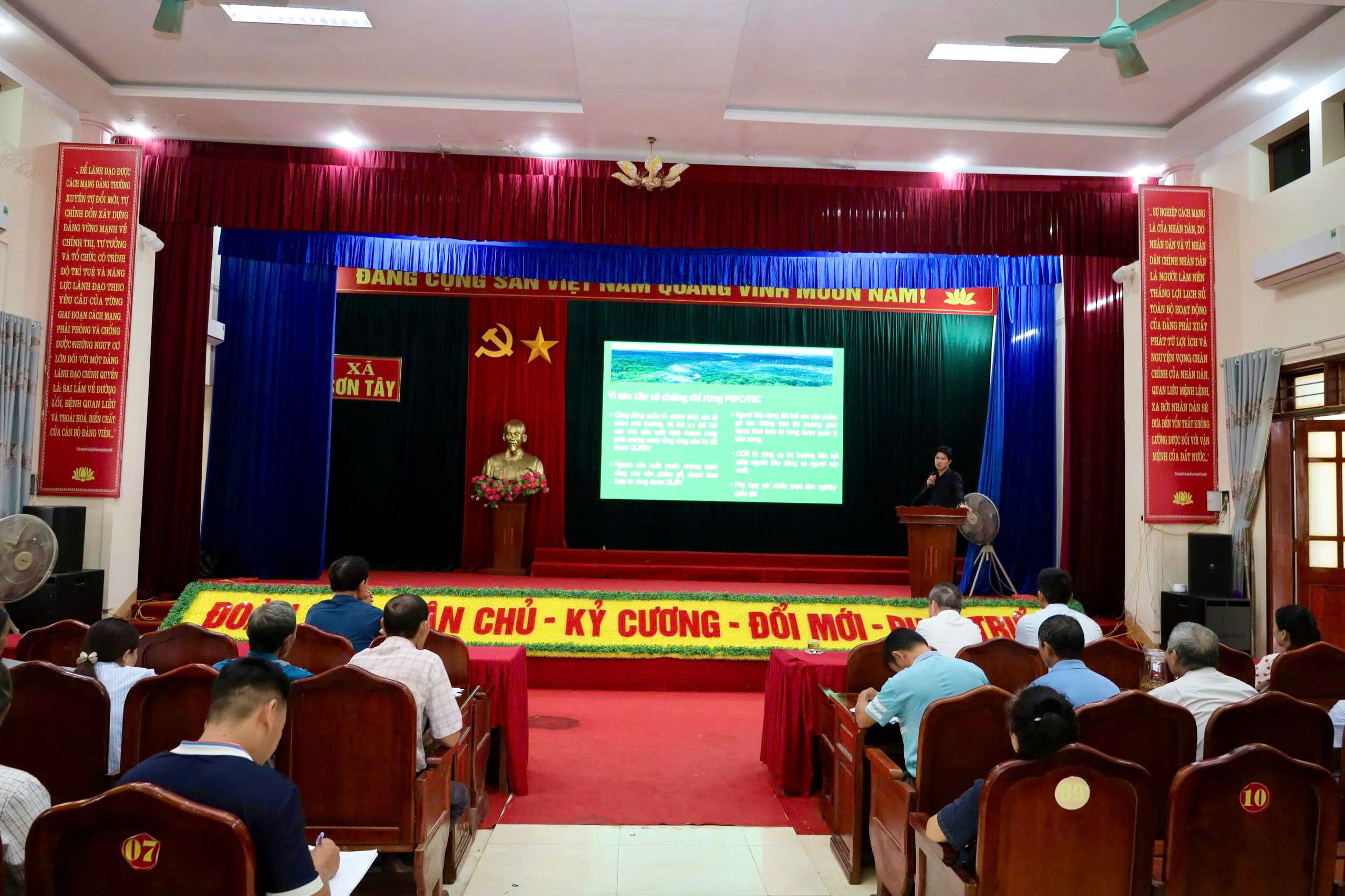 Xã Sơn Tây tập huấn nâng cao năng lực thực hiện, duy trì Chứng chỉ rừng FSC năm 2026