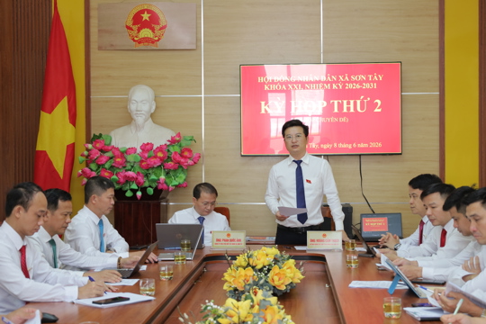 Hội đồng nhân dân xã Sơn Tây tổ chức kỳ họp thứ 2 (Kỳ họp chuyên đề)
