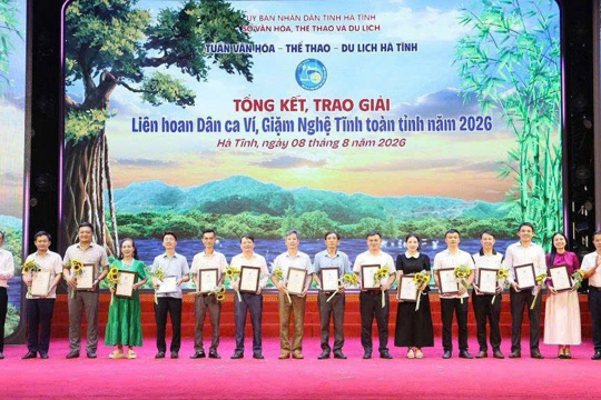 CLB Dân ca, ví giặm xã Sơn Tây đạt giải tiết mục xuất sắc tại Liên hoan Dân ca Ví, Giặm Nghệ Tĩnh toàn tỉnh năm 2026.